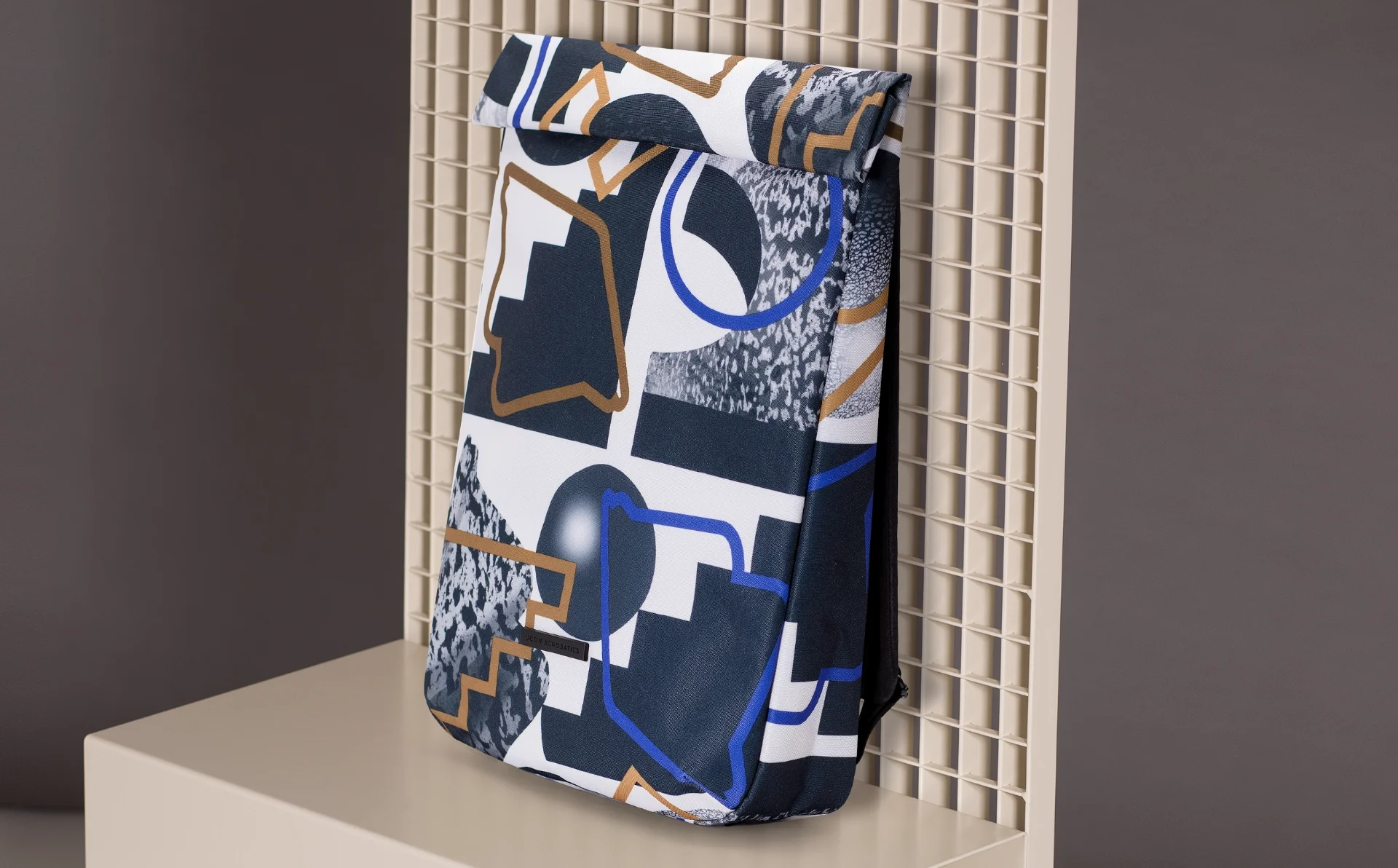 Presentation of the backpack with a design by My Name is Wendy for the urban bag brand Ucon Acrobatics