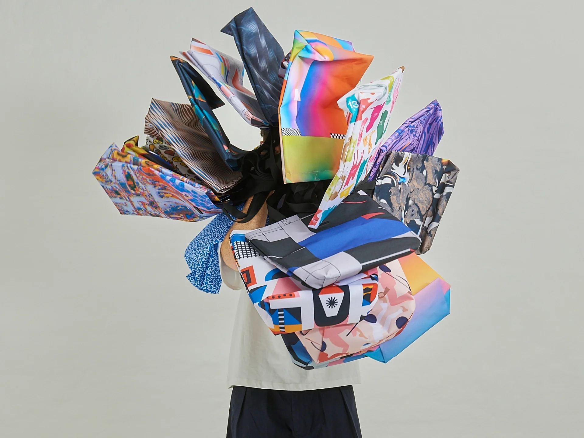Mannequin holding graphic bags Ucon Acrobatics