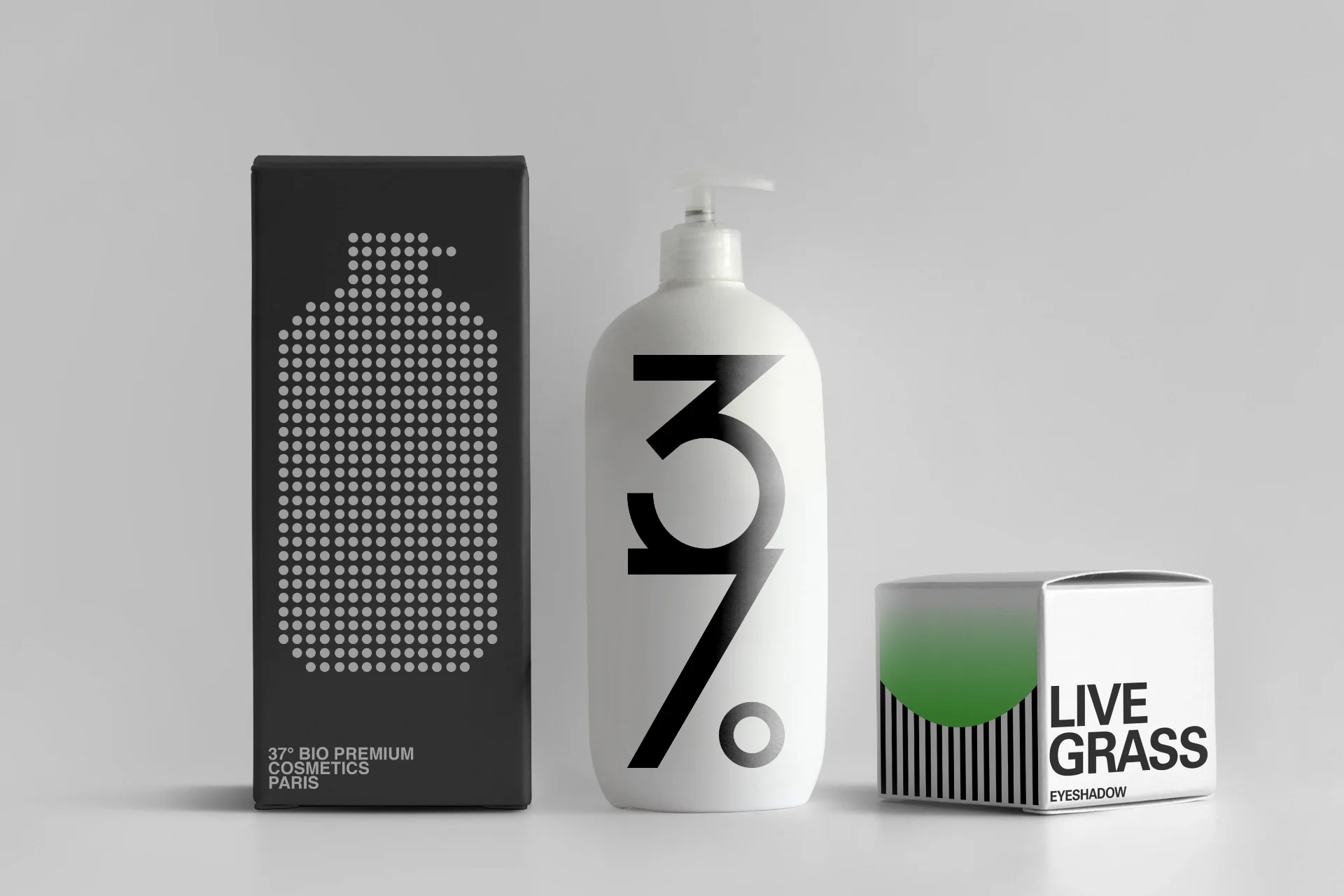 Branding and packaging design of the 37° micellar water brand